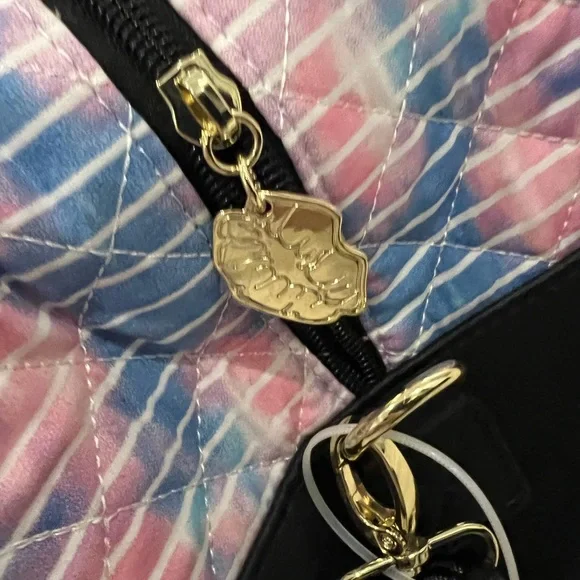 Betsey Johnson Weekender bag. Brand new with tags! - Picture 16 of 17